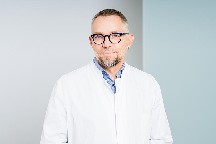 Dr. Björn Carsten Schultheis